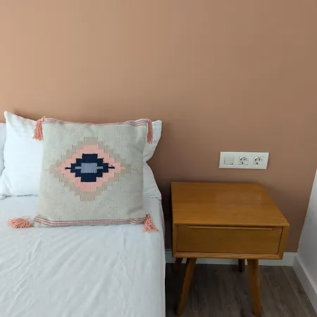 Caliu Barcelona - Fira Apartment