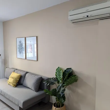 Caliu Barcelona - Fira Apartment L'Hospitalet de Llobregat