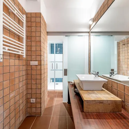 Design Club Barcelona * L’Hospitalet de Llobregat