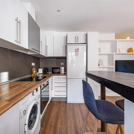 Apartment Caliu Barcelona - Fira L'Hospitalet de Llobregat