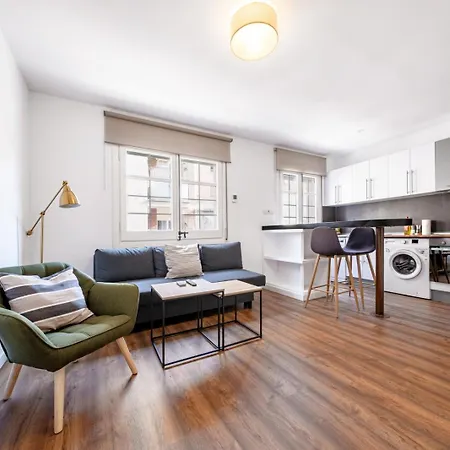 Caliu Barcelona - Fira Apartment