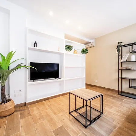 Caliu Barcelona - Fira Apartmán