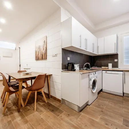 Caliu Barcelona - Fira Apartment *